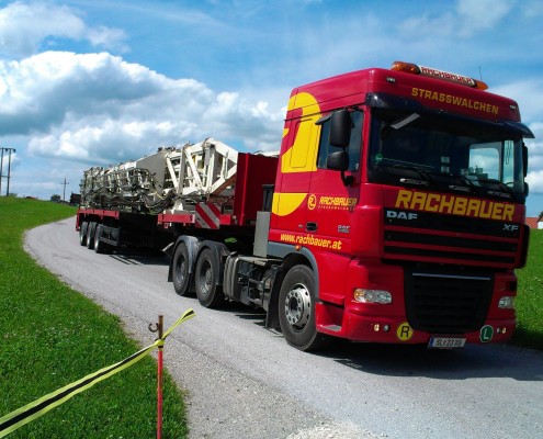 Rachbauer GmbH - Straßwalchen - Salzburg - Ihr starker Partner! - Transport Sattelauflieger