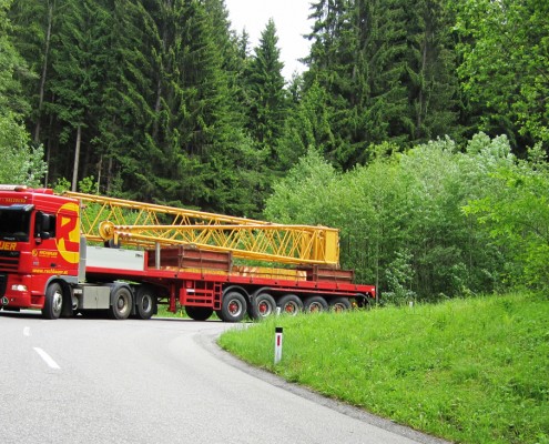 Rachbauer GmbH - Straßwalchen - Salzburg - Ihr starker Partner! - Transport Sattelauflieger